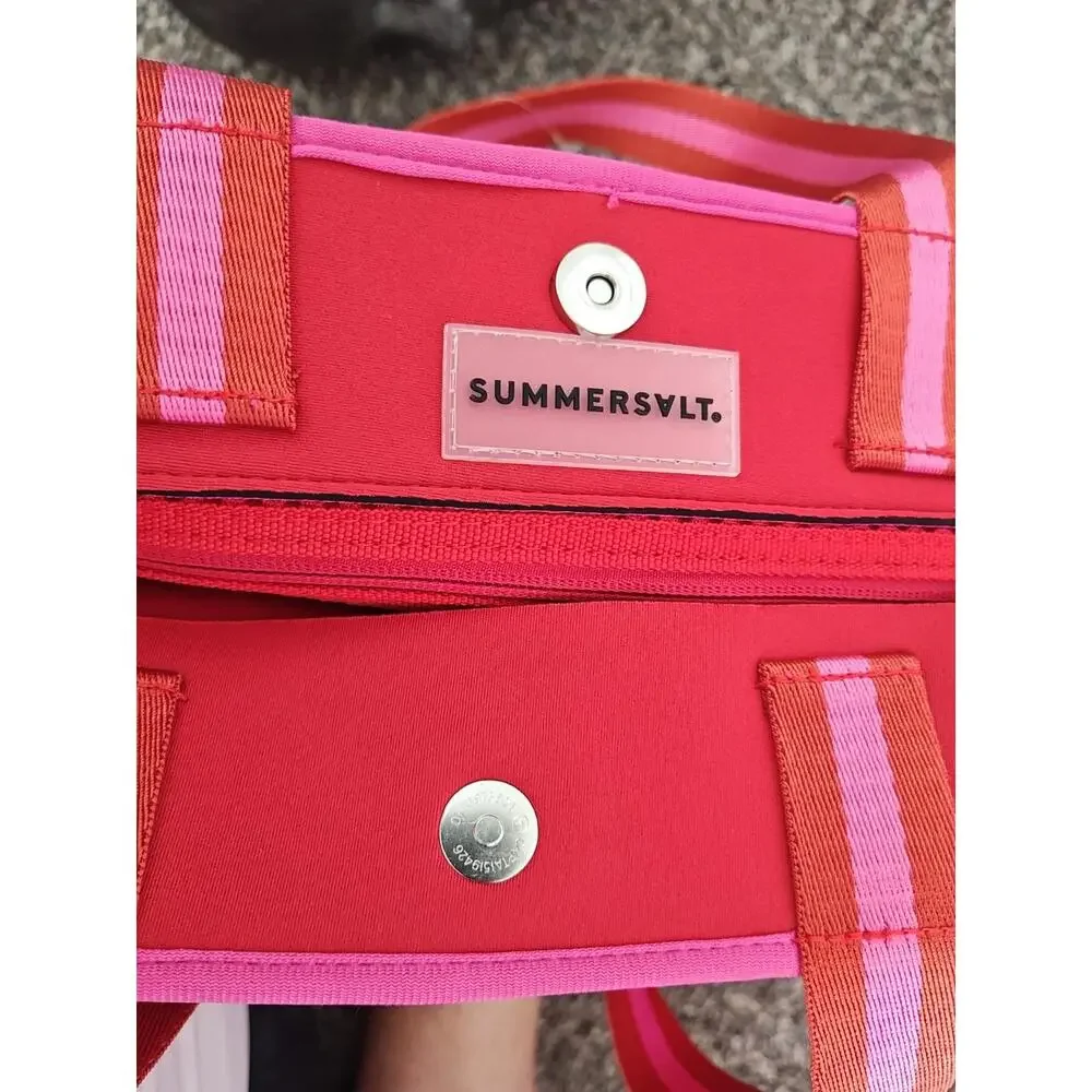 NEW‎ Summersalt x FABFITFUN The Perfect Beach Tote Hot pink Red Neoprene Bag
